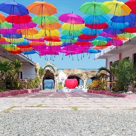 Belle'S Beach Resort Bolinao Exterior photo