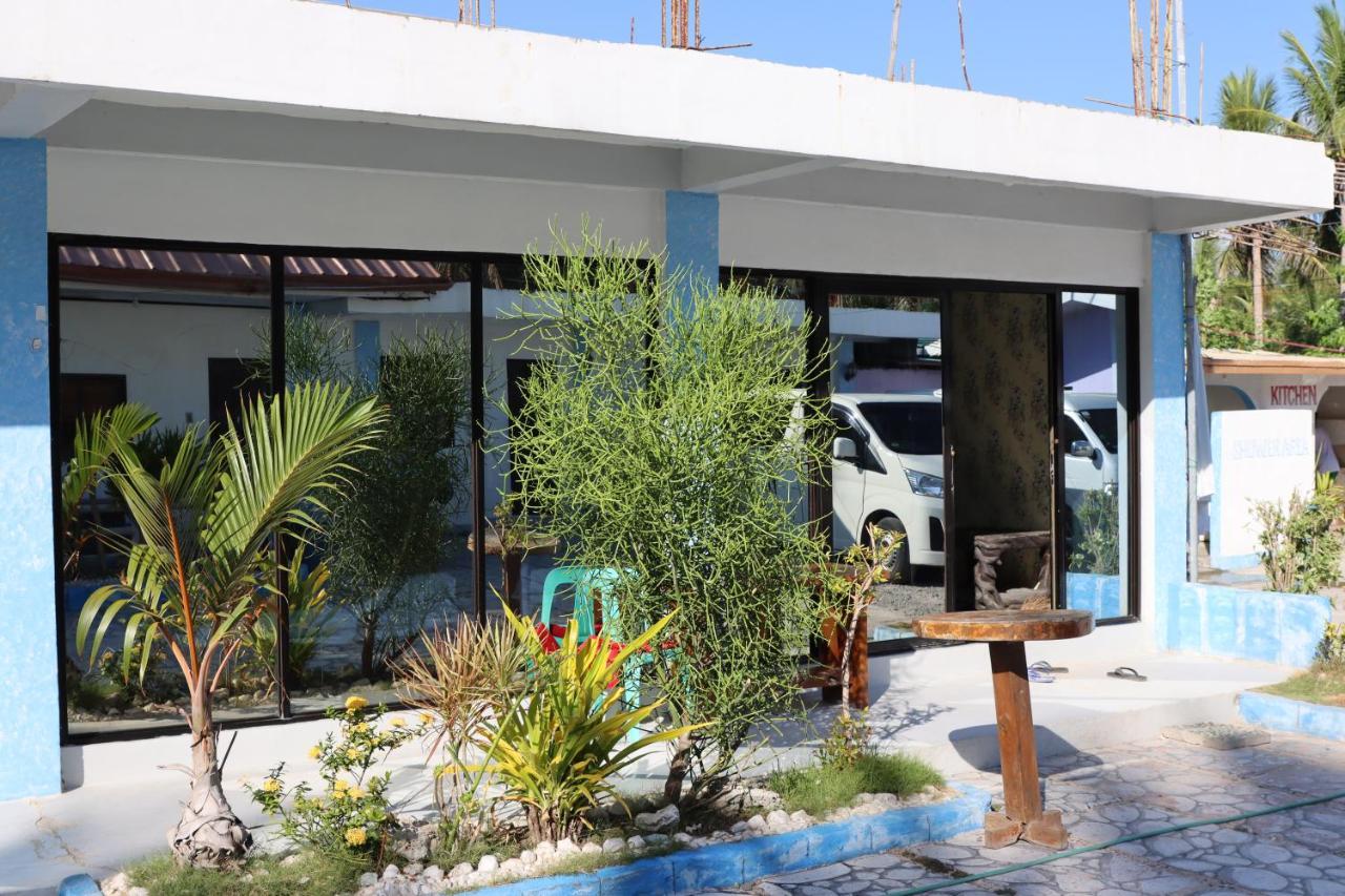 Belle'S Beach Resort Bolinao Exterior photo